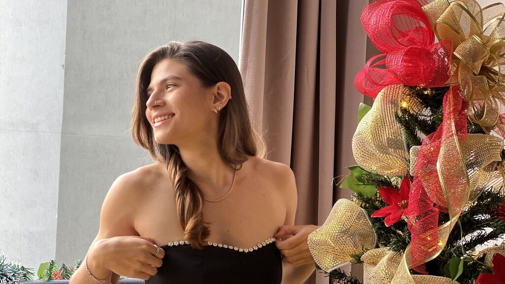 AlexPiercee