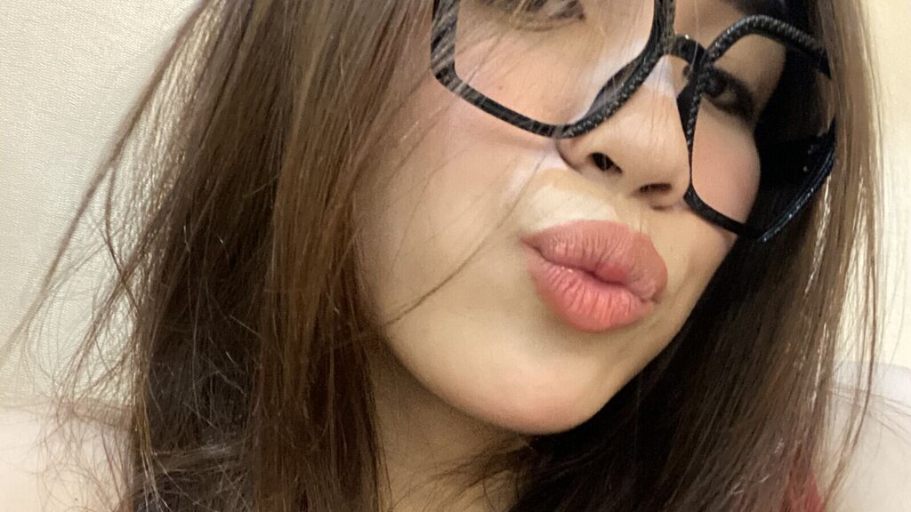 RosalinaLopez